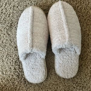 Barefoot Dreams house slippers